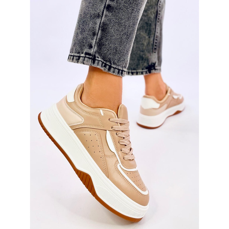 Moriau Camel damesneakers beige 2
