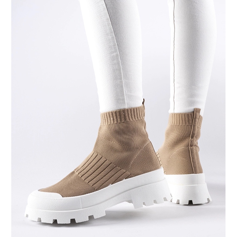Brune sneakers med fleksibel overdel Varden 1