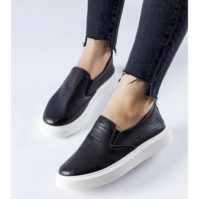 Sorte perforerede Fulda sneakers 1