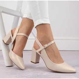 Kvinders formelle sandaler på en højhælet beige perle Sergio Leone SK446 1