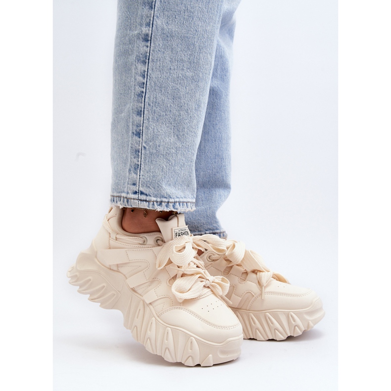 Beige damesneakers på en chunky sål Ellerai 1