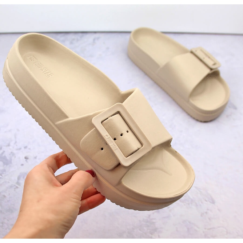 Platformsko til kvinder med spænde, beige Big Star NN274A666 1