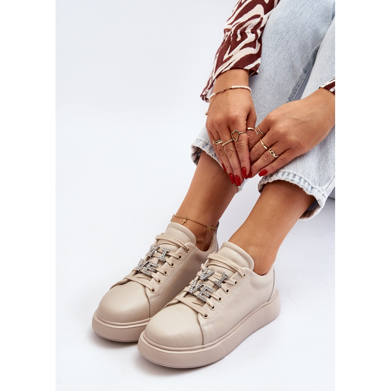 Vinceza Dame læder sneakers med beige dekorationer Dysuri 1