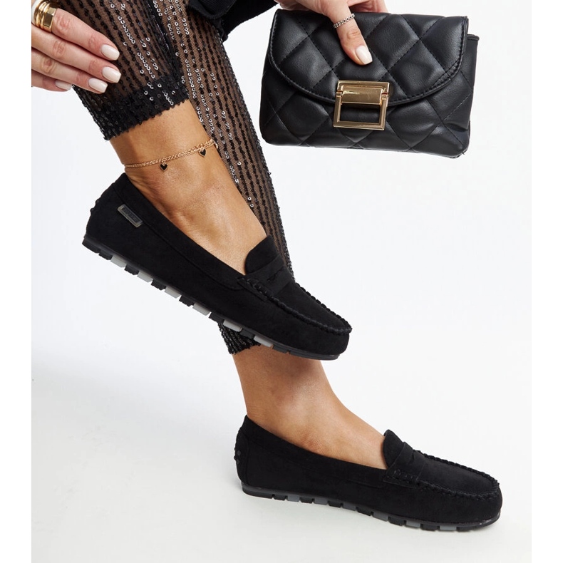Nafisah loafers i sort ruskind 1