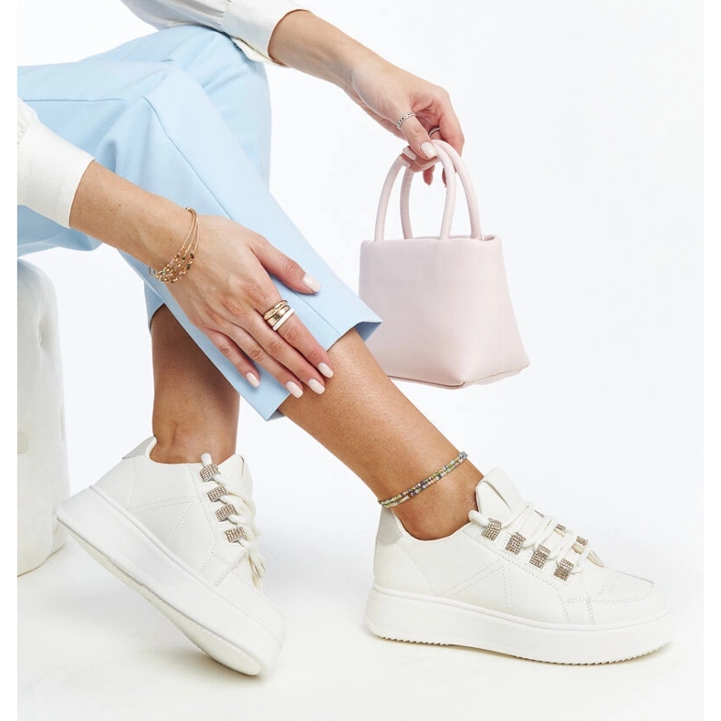 Beige sneakers med tyk Walida-sål 1