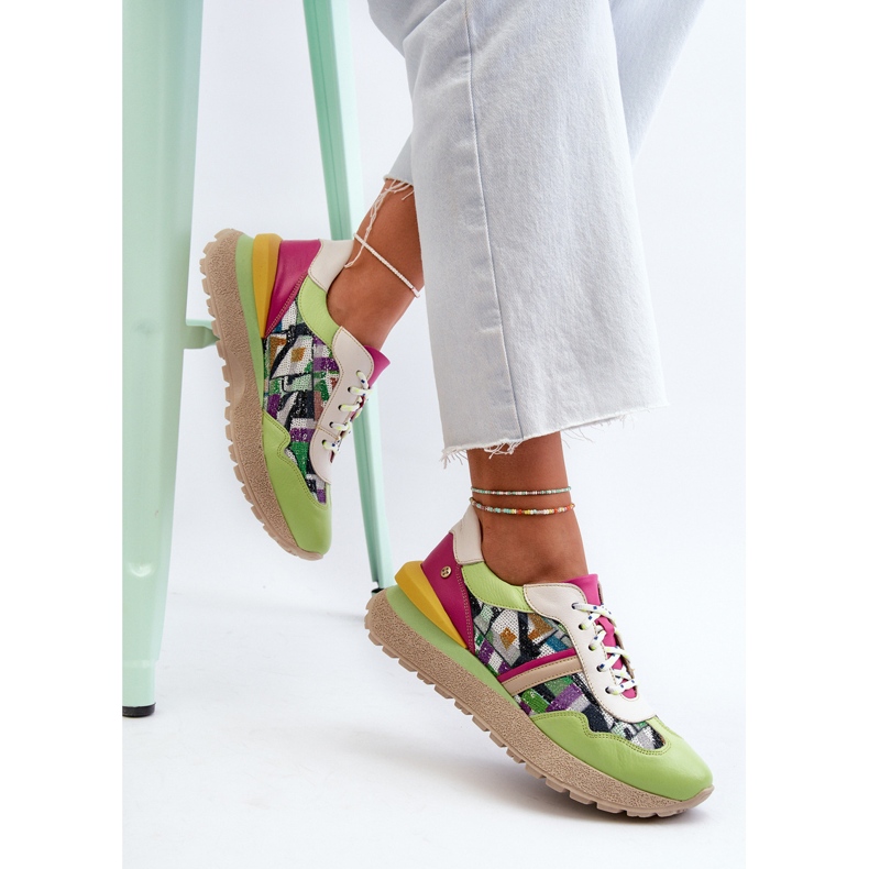 Sneakers i læder til kvinder på platformen Maciejka 06322-09 Grøn-Pink 1