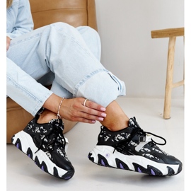 Sorte sneakers med tyk Melsen sål 1