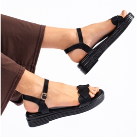 Sabrina Komfortable sorte damesandaler 1