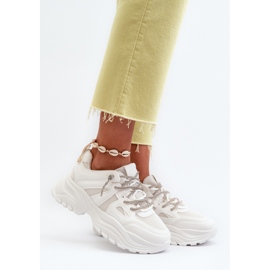 Damesneakers på en massiv sål med dekorativ snøring Hvid Relissa 2