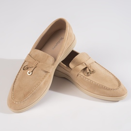 Kvinders beige ruskindsmokkasiner 1