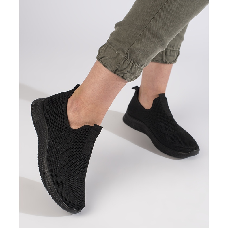 Sorte slip-on sportssko til kvinder 2
