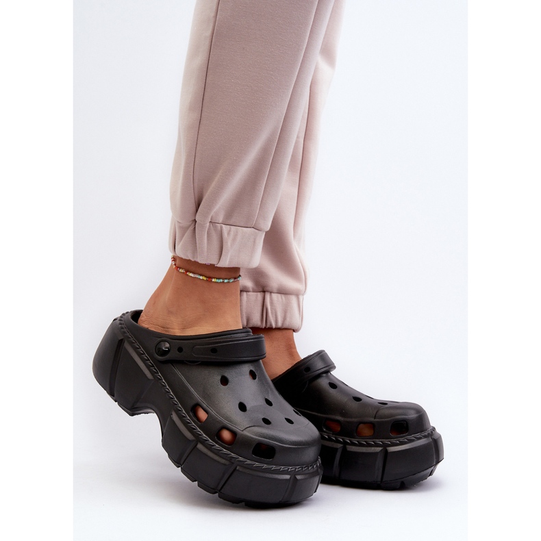 Kvinders skumflip-flops på en massiv sål, sort Witima 2