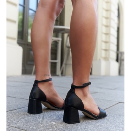 Klassiske sandaler med Afnan hæl sort 2