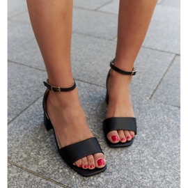 Klassiske sandaler med Afnan hæl sort 3