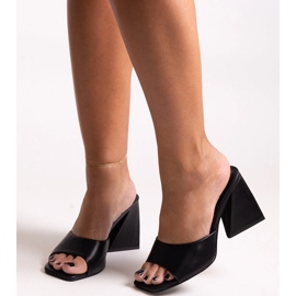 Sorte Mirella højhælede flip-flops 1