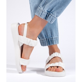 Hvide platform slip-on sandaler 1