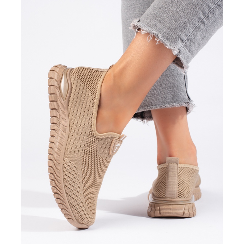 Brune damesneakers i tekstil 1