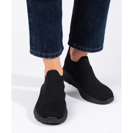 Sorte slip-on sportssko til kvinder 2