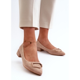 Lavhælede pumper med dekoration Øko ruskind S.Barski KV27-034 Beige 2