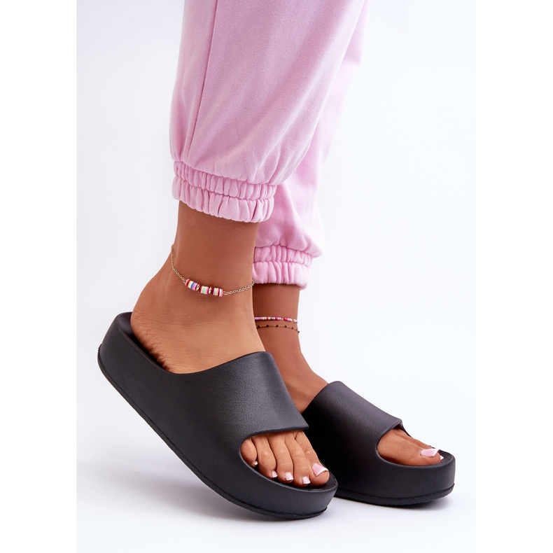 Sort Airaplea Foam Platform flip-flops til kvinder 1