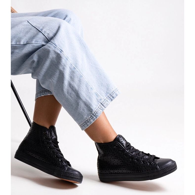Bez marki Sorte høj-top Madala openwork sneakers 1