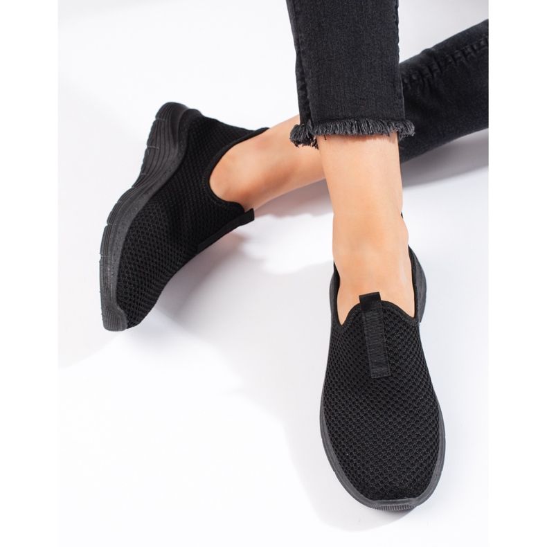 Sorte tekstilsneakers 1