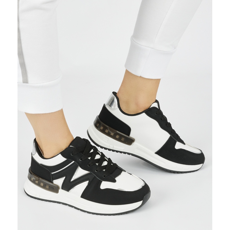 Sorte komfortable damesneakers hvid 2