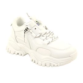 Evento Sportssneakers til kvinder Nyheder 21SP26-3925 hvid 2