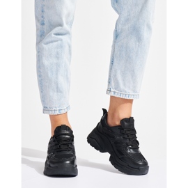 Sorte sneakers med tyk sål 1
