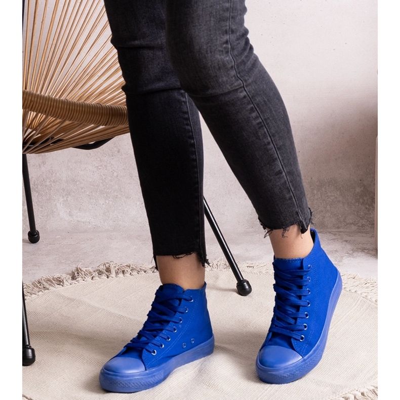 Blå high-top sneakers fra Raffie 1