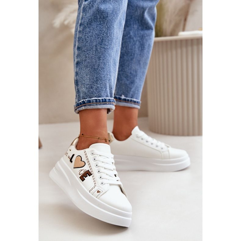 Sneakers til kvinder med dekorativ kærlighedsindskrift, hvid Orlian 2