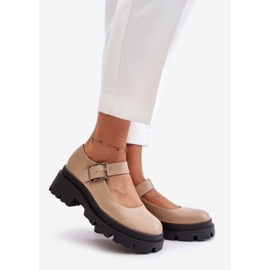 Beige damesko med spænde Plikuria 1