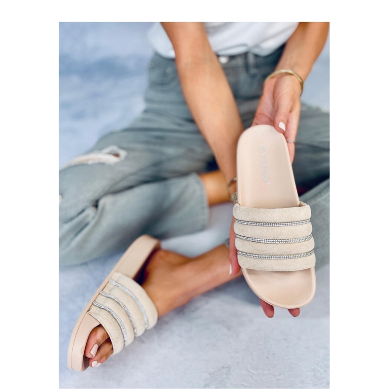 Beige rhinsten flip-flops sandal 1