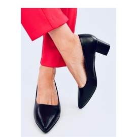 Crafts Sorte lavhælede pumps - Inello 2