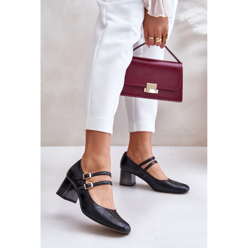 Step in style Pumps Model Laura Messi 2857 Sort - Træd med stil 1