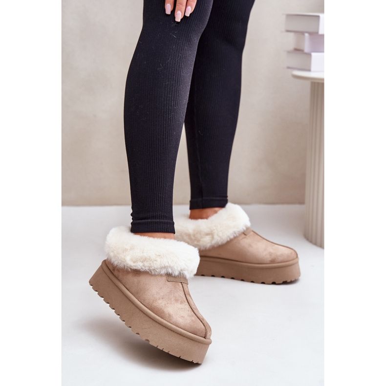Snestøvler med en lav overdel med pels på platformen Eco Suede Dark Beige Neathoria 2