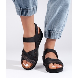 Sorte velcro-sandaler til kvinder 1
