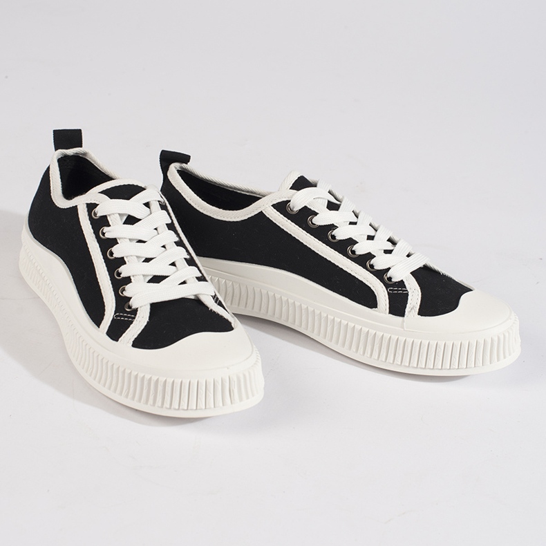 Sorte platformssneakers til kvinder 1