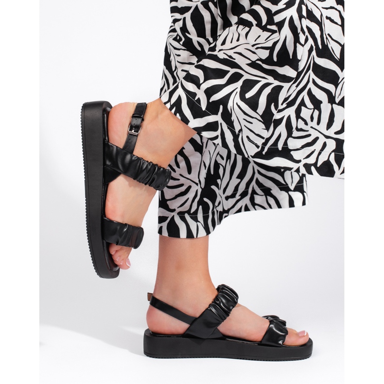 Sorte platform slip-on sandaler 2