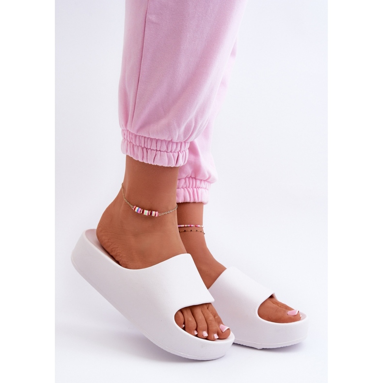 Flip-flops Model 24SD19-7564 Hvid 1