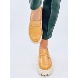 Gule platform loafers 2