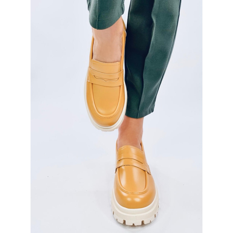 Gule platform loafers 2