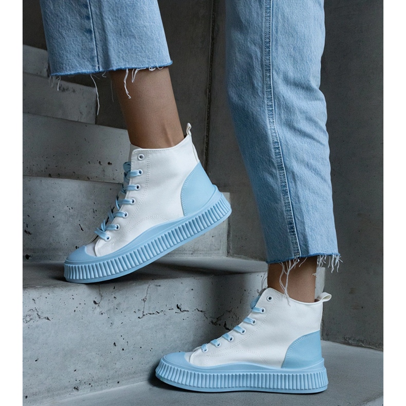 Hvide og blå platform sneakers 2