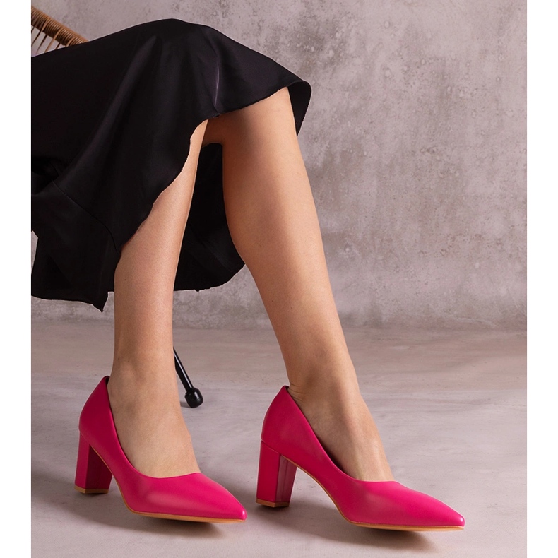Pink pumps på søjlen lyserød 1