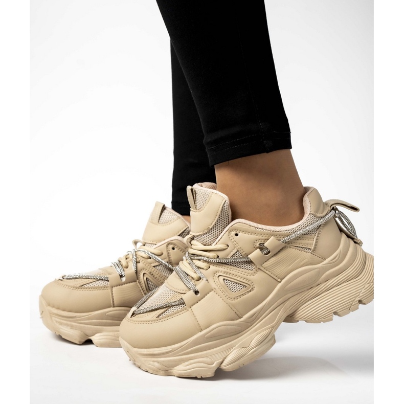 Beige platformssneakers til kvinder 1