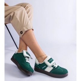 Grønne sneakers på platformen med syning 1