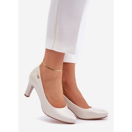 Kvindernes pumper Sergio Leone Pearl beige 1