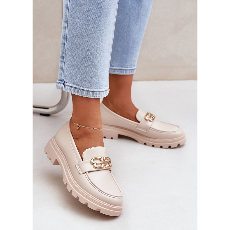 Kvinders loafers med gylden detalje beige 2