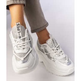 Kvinders hvide sports -sneakers 2