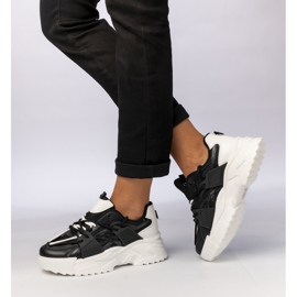 Kvinders sorte sneakers 1